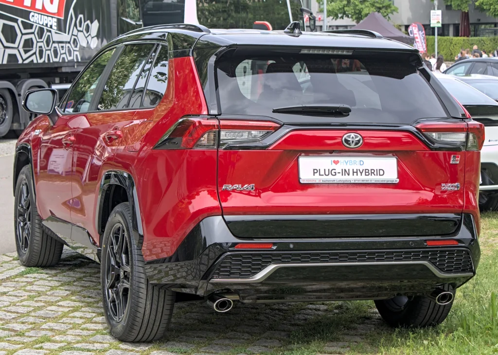 Toyota RAV4 XLE 2022