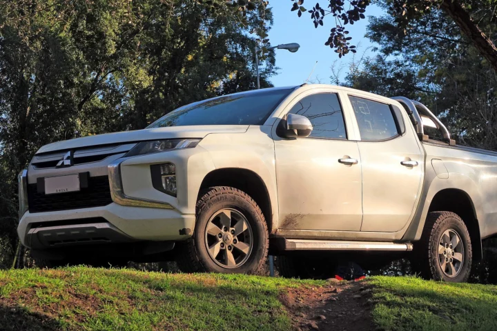 Mitsubishi L200 GLS 4×4 2021 en venta
